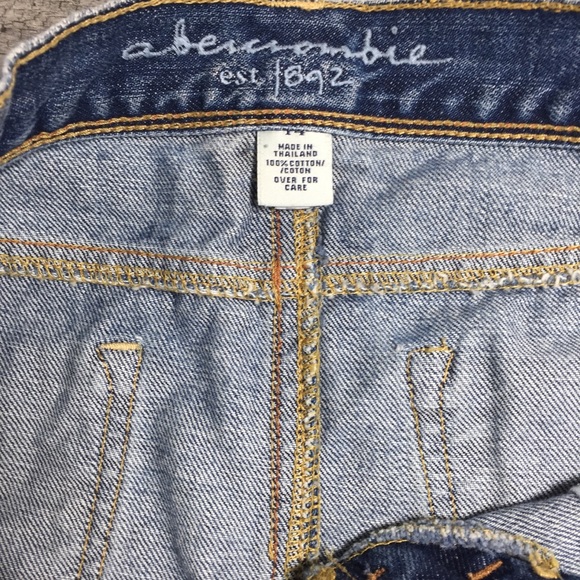 Destroyed Ripped Frayed Edge Hem Denim Jean Skirt - Picture 6 of 7